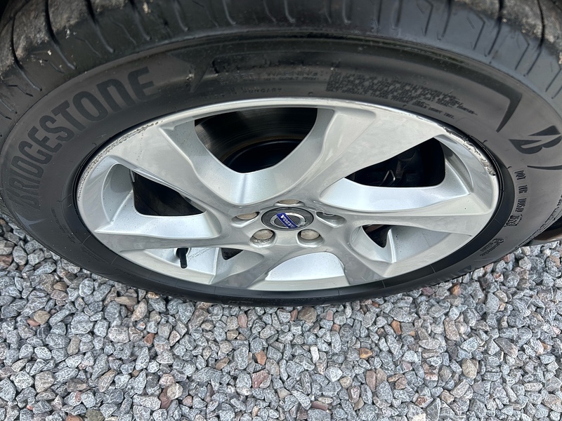 Volvo V40 Cross Country D2 Lux Nav - U1634
