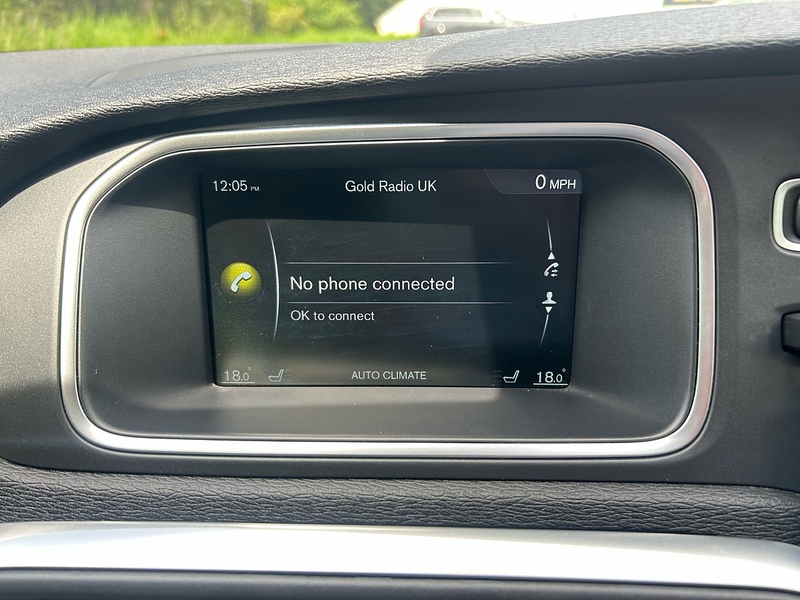 Volvo V40 Cross Country D2 Lux Nav - U1634