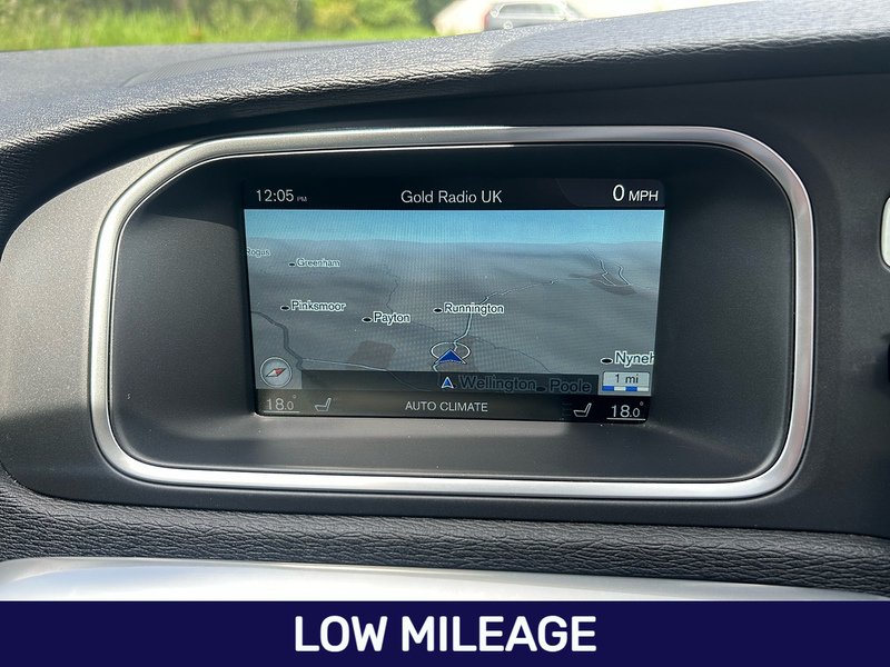 Volvo V40 Cross Country D2 Lux Nav - U1634