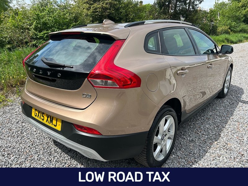 Volvo V40 Cross Country D2 Lux Nav - U1634