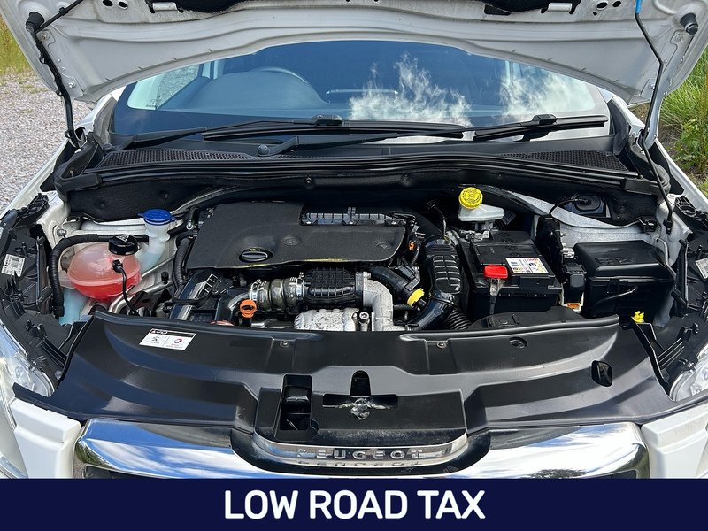 Peugeot 2008 BlueHDi Active - U1638