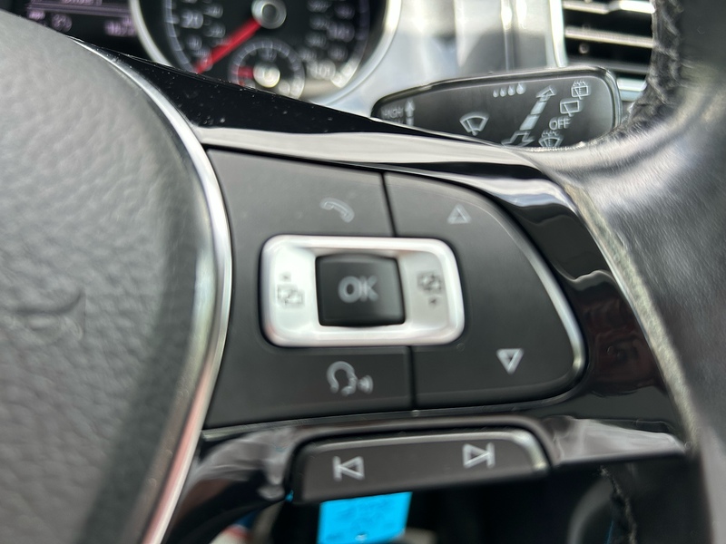 Volkswagen Golf TDI SE Nav - U1648