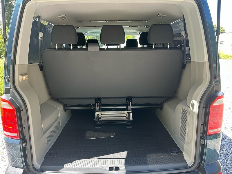 Volkswagen Transporter Shuttle TDI S - U1653