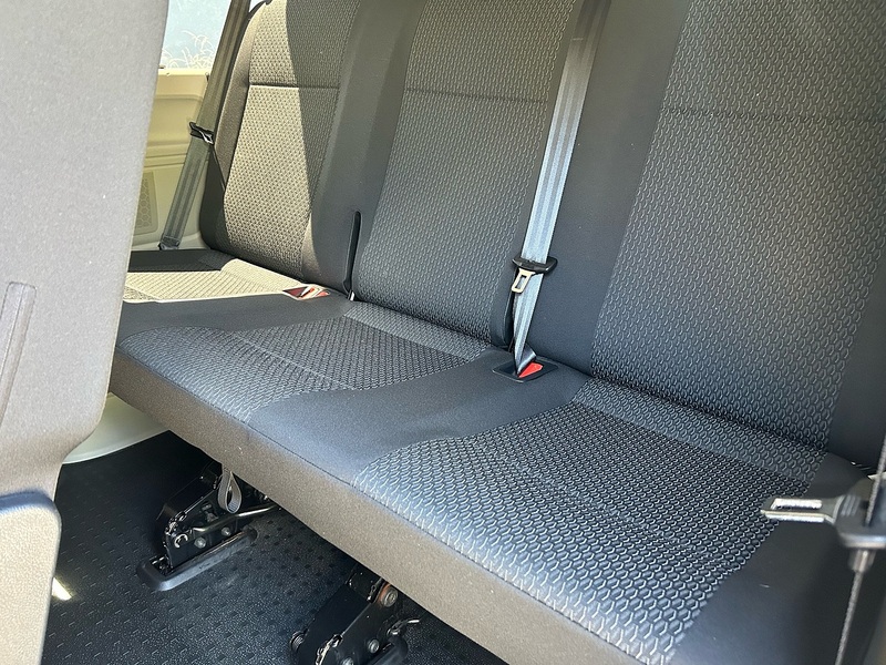 Volkswagen Transporter Shuttle TDI S - U1653