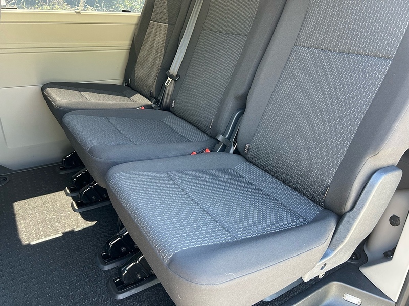 Volkswagen Transporter Shuttle TDI S - U1653