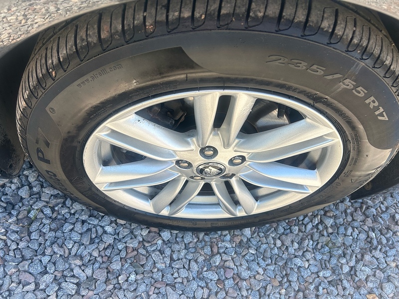 Jaguar XF d Luxury - U1663