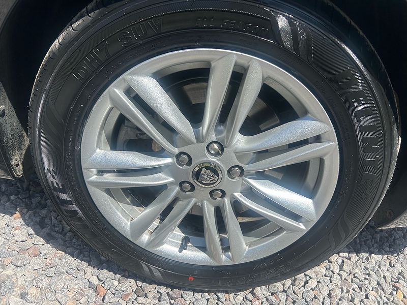 Jaguar XF d Luxury - U1663