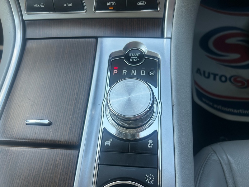 Jaguar XF d Luxury - U1663