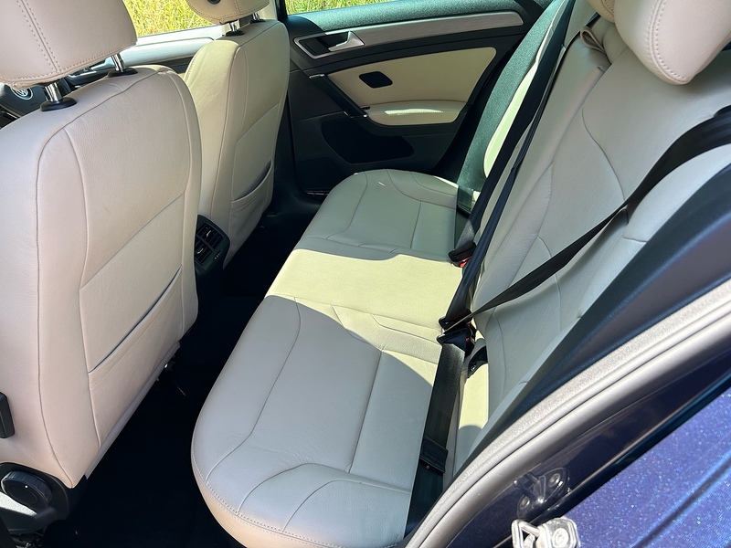 Volkswagen Golf TDI BlueMotion Tech Match Edition - U1668