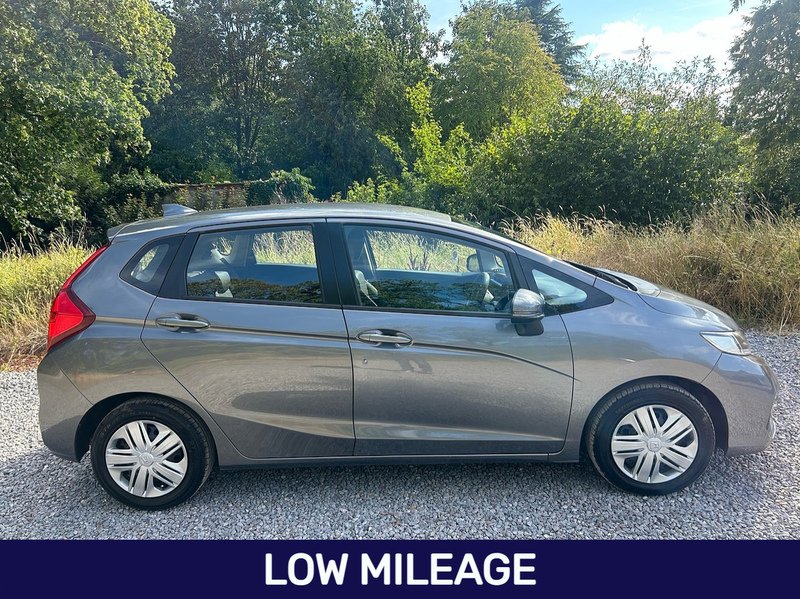 Honda Jazz i-VTEC S - U1683