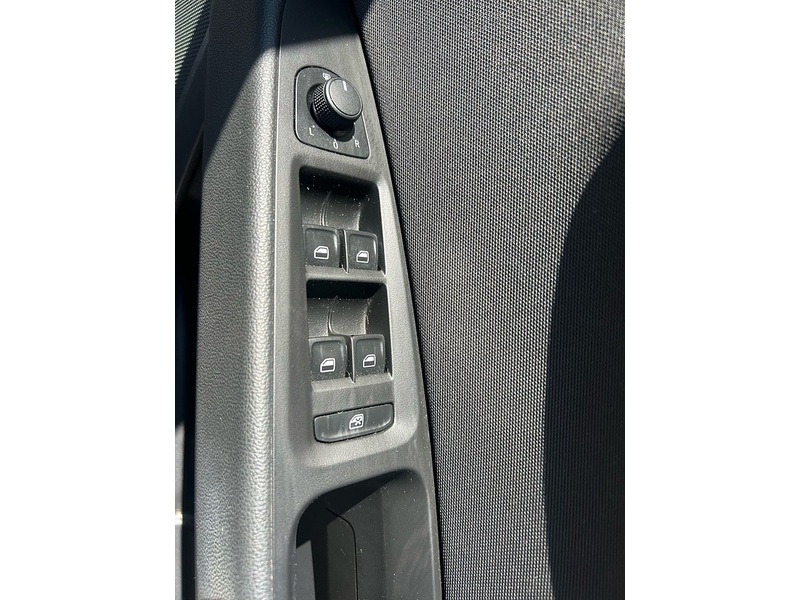 SEAT Leon TDI SE - U1693