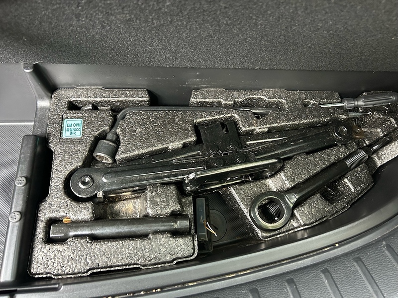 Hyundai Santa Fe CRDi Premium SE - U1700