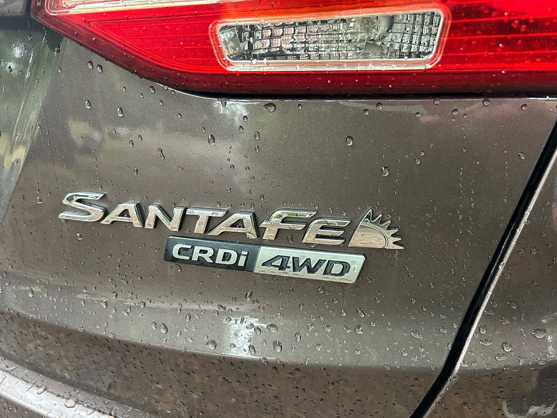 Hyundai Santa Fe CRDi Premium SE - U1700