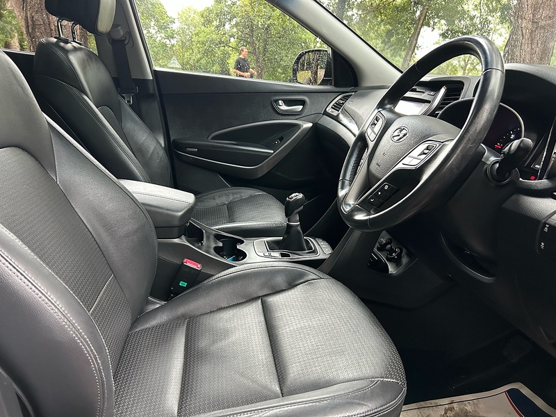 Hyundai Santa Fe CRDi Premium SE - U1700