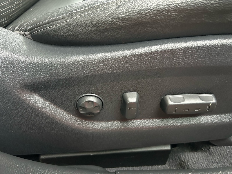 Hyundai Santa Fe CRDi Premium SE - U1700