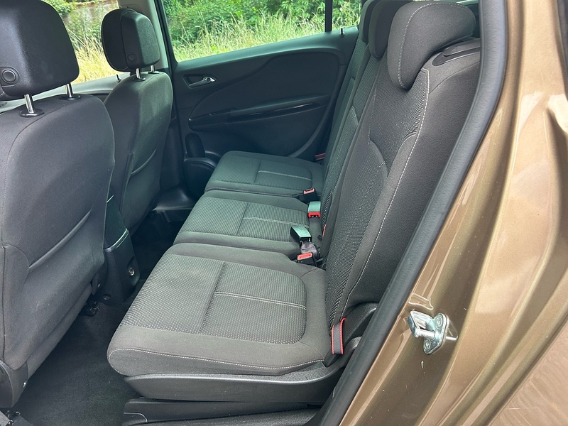 Vauxhall Zafira Tourer CDTi SRi - U1705