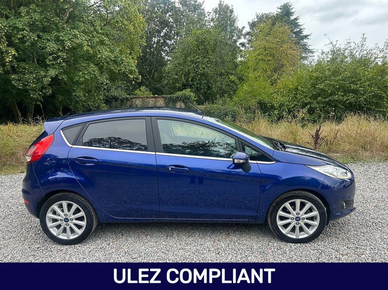 Ford Fiesta T EcoBoost Titanium - U1707
