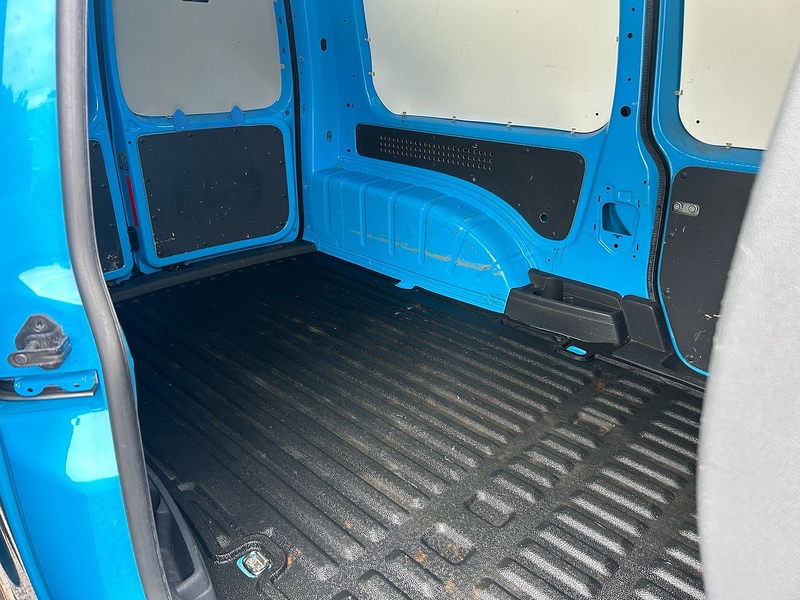 Volkswagen Caddy Maxi TDi C20 Maxi - U1712