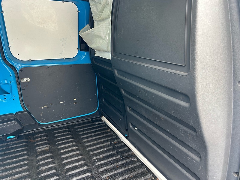 Volkswagen Caddy Maxi TDi C20 Maxi - U1712