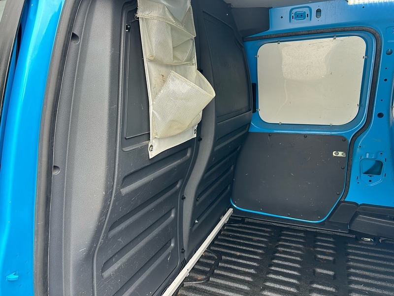 Volkswagen Caddy Maxi TDi C20 Maxi - U1712