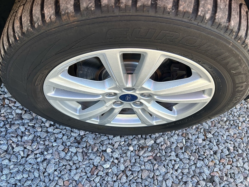 Ford Kuga TDCi EcoBlue Zetec - U1724