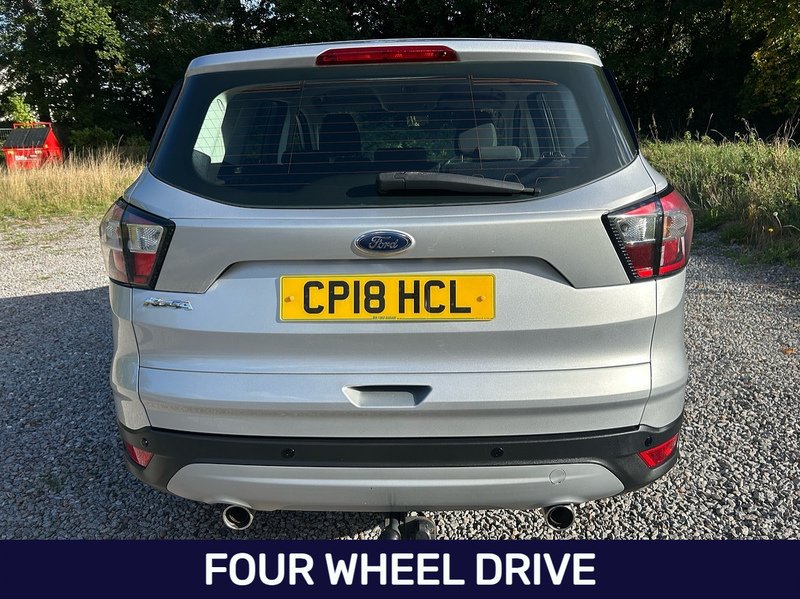 Ford Kuga TDCi EcoBlue Zetec - U1724