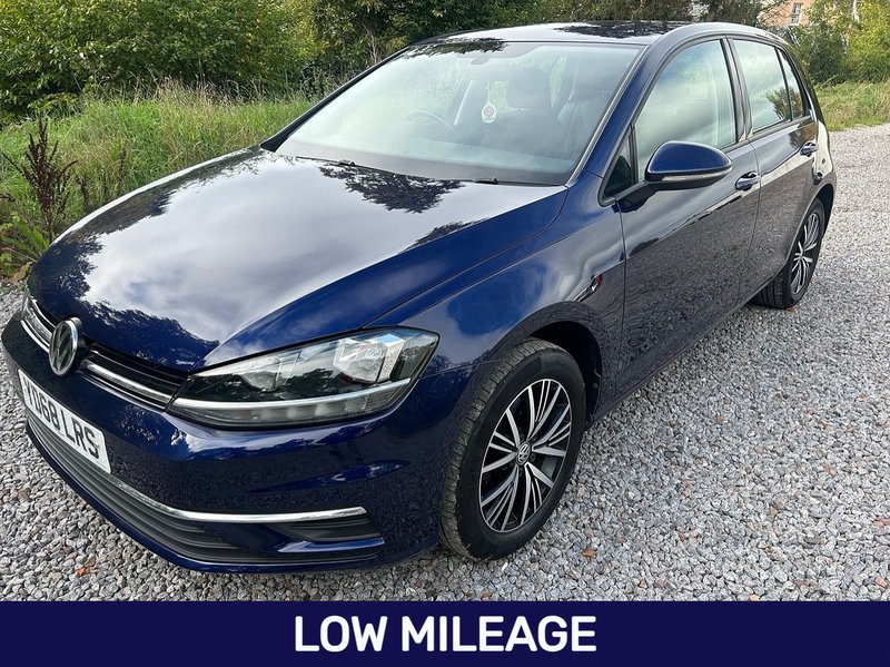 Volkswagen Golf TDI SE - U1726