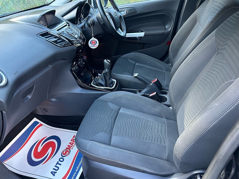 Ford Fiesta T EcoBoost Zetec Black Edition - U1728