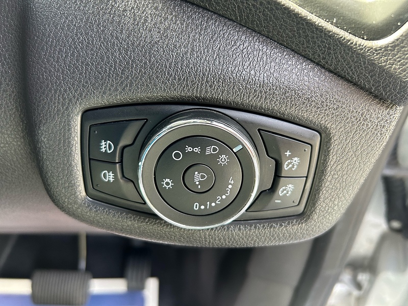 Ford Transit Connect TDCi 200 Limited - U1730