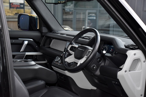 Defender 90 X-Dynamic HSE (D250) - 6 Seat