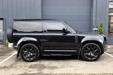 2021 Land Rover Defender 90 X-Dynamic HSE (D250) - 6 Seat 