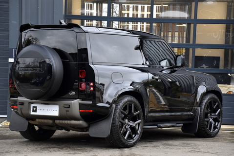 Defender 90 X-Dynamic HSE (D250) - 6 Seat