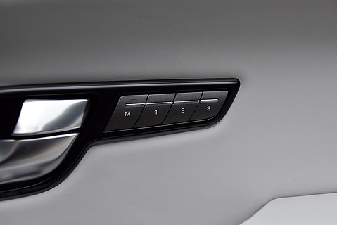 Range Rover Evoque HSE Dynamic Lux