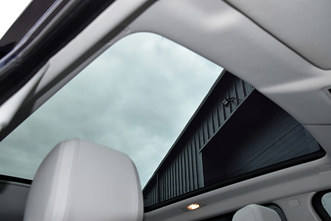 Range Rover Evoque HSE Dynamic Lux