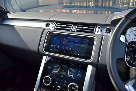 Range Rover SVAutobiography Long Wheelbase With Overfinch Bodystyling