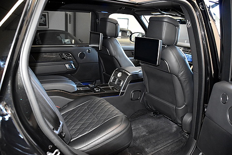 Range Rover SVAutobiography Long Wheelbase With Overfinch Bodystyling