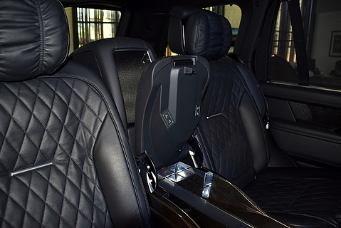 Range Rover SVAutobiography Long Wheelbase With Overfinch Bodystyling