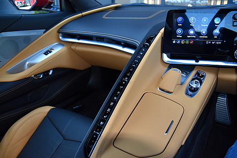 Corvette C8 Stingray Convertible 3LT