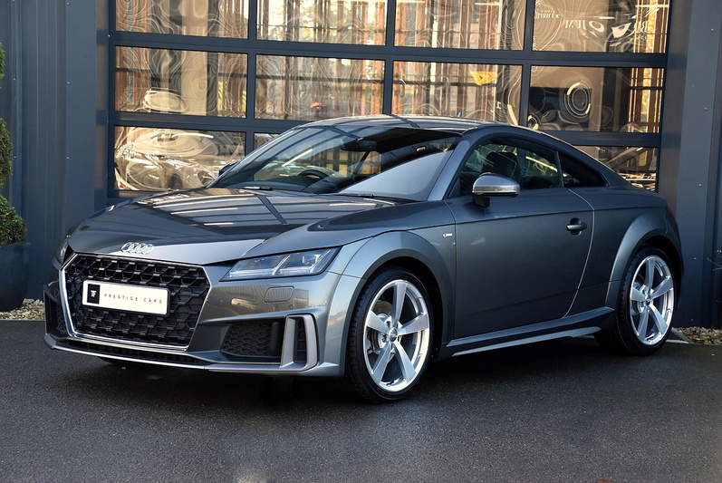TT S-Line Coupe 2.0 40 S-Tronic