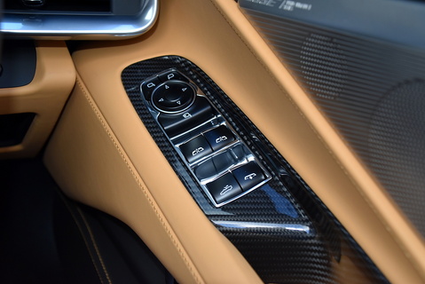 Corvette C8 Stingray Convertible 3LT