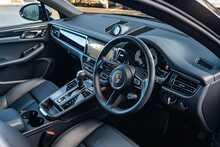 2023 Porsche Macan S 