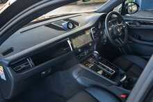 2023 Porsche Macan S 