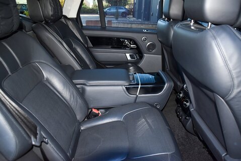Range Rover Autobiography 4.4 SDV8