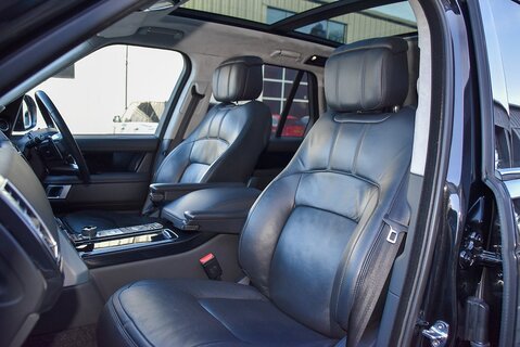 Range Rover Autobiography 4.4 SDV8