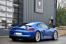 2016 Porsche Cayman GT4 (981) 