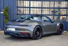 2022 Porsche 911 (992.1) Targa 4 GTS 3.0 PDK 