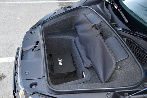 R8 Spyder V10 'Performance Edition' Quattro