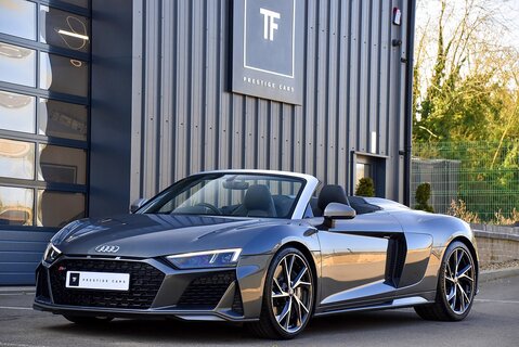 R8 Spyder V10 'Performance Edition' Quattro
