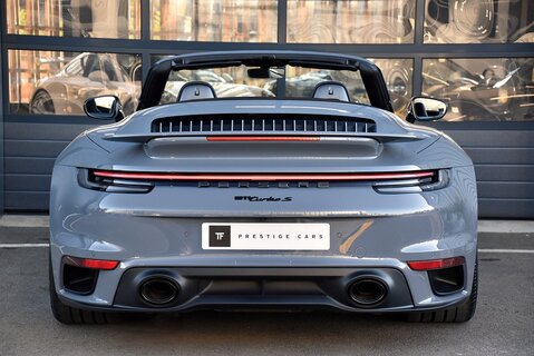 911 (992) Turbo S Cabriolet 3.7 PDK