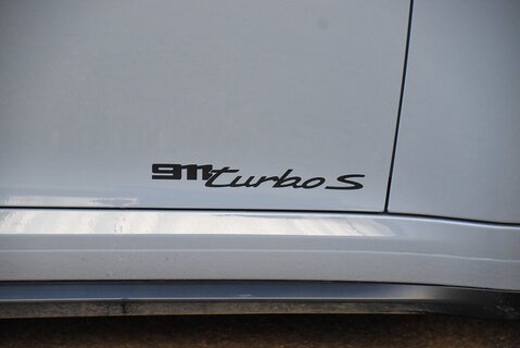 911 (992) Turbo S Cabriolet 3.7 PDK